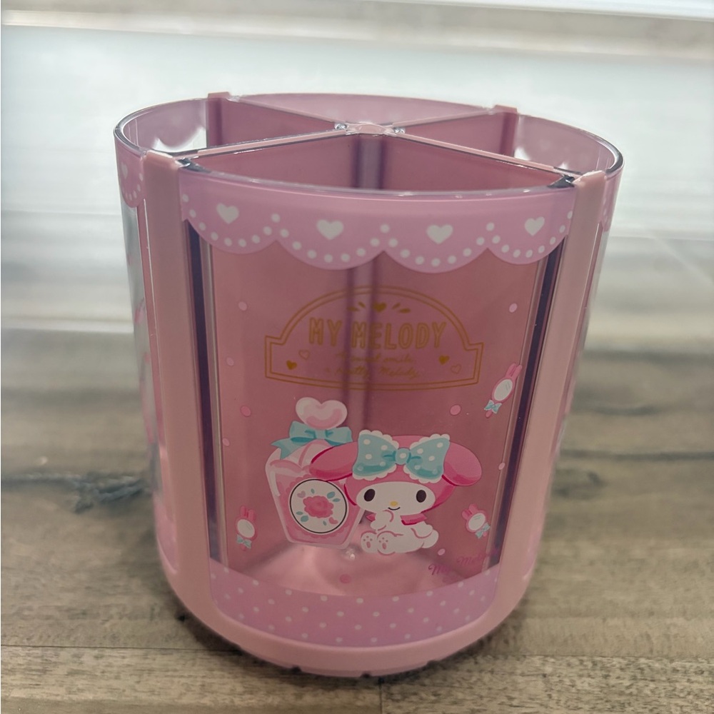 My Melody Rotating Makeup Brush/ Pen Holder